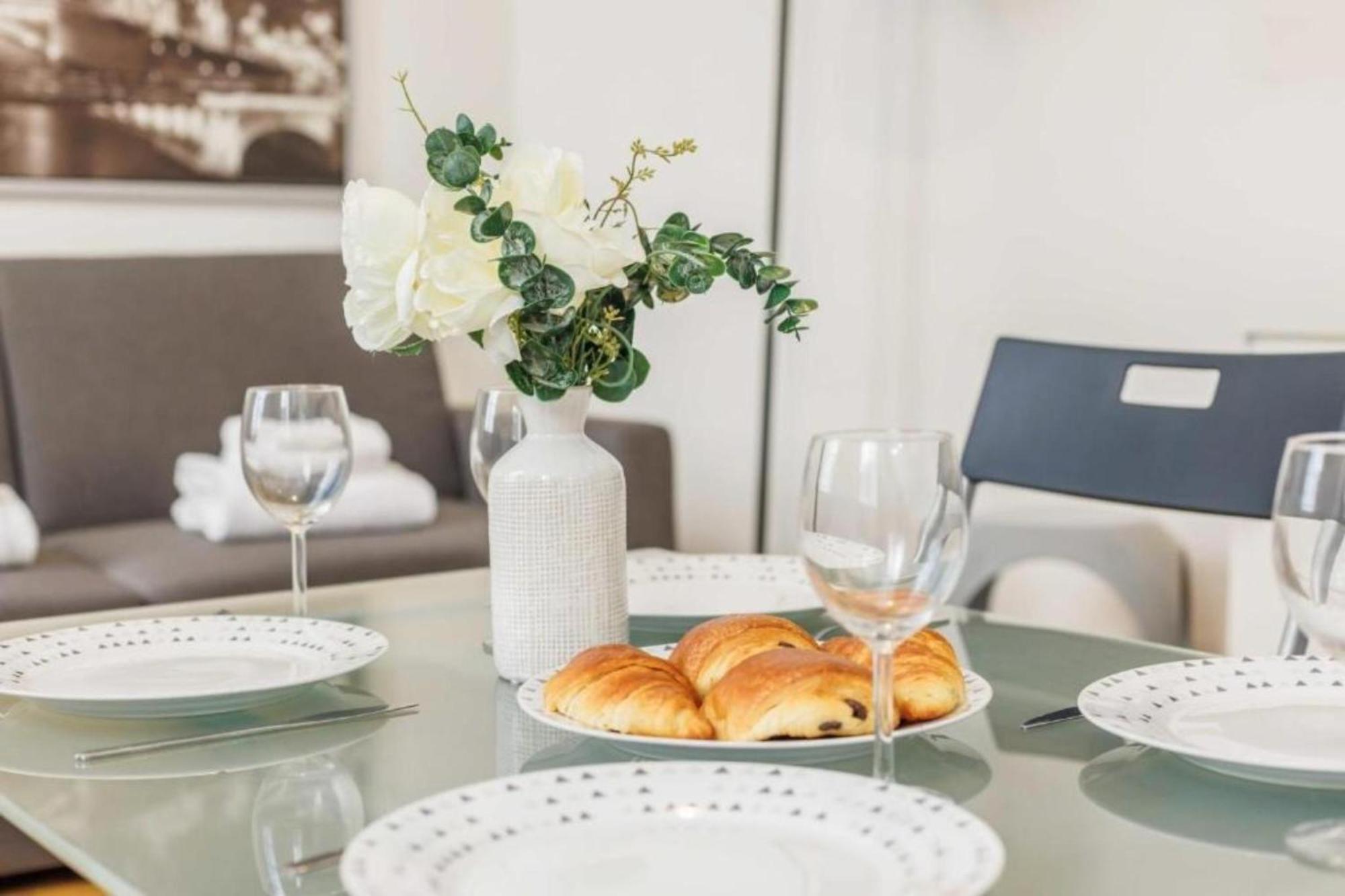 Lovely Studio Near Eiffel Tower Appartamento *
